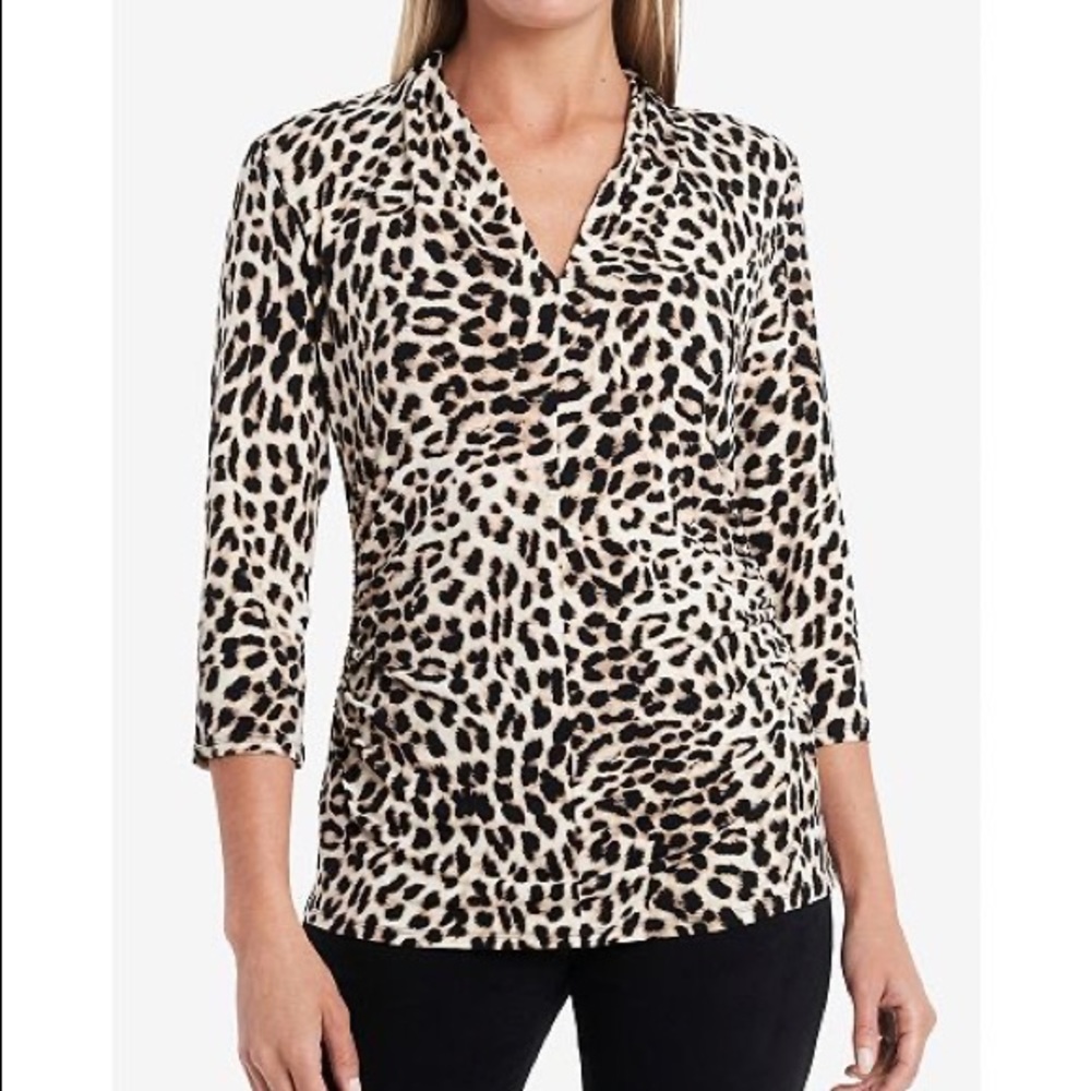 Vince Camuto Leopard 3/4 Sleeve V-Neck Blouse S - Picture 2 of 8